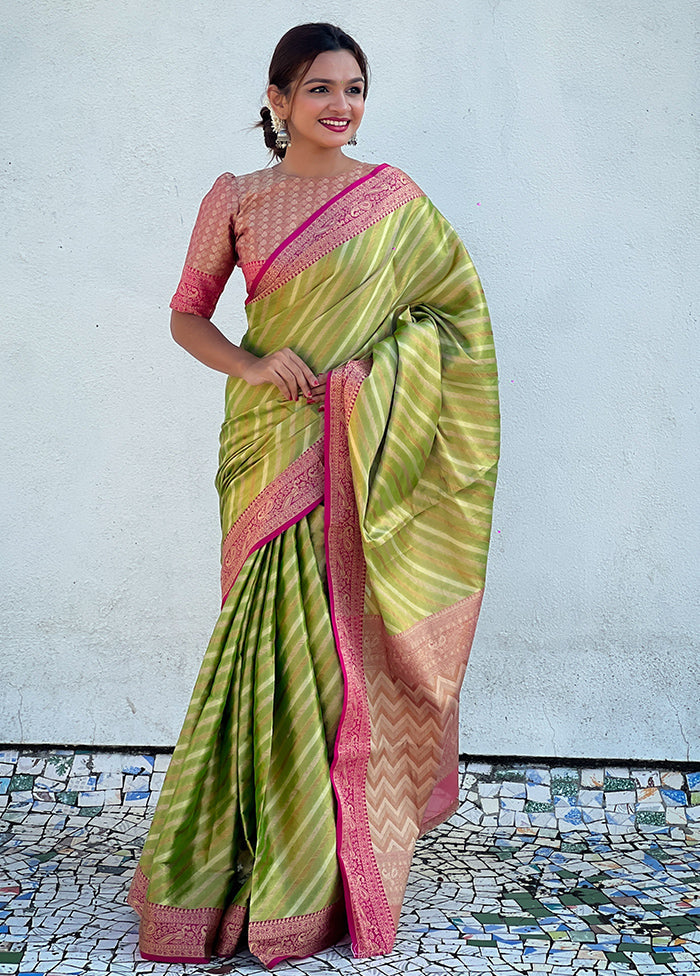 Green Spun Silk Saree With Blouse Piece