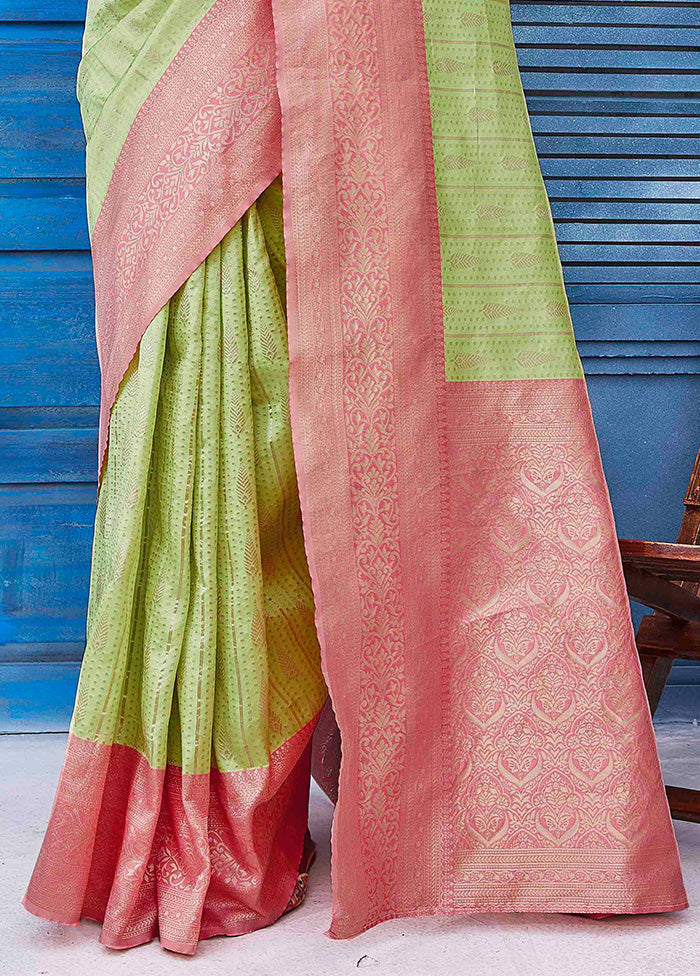 Green Spun Silk Saree With Blouse Piece