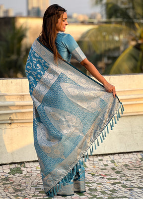 Blue Banarasi Silk Saree With Blouse Piece