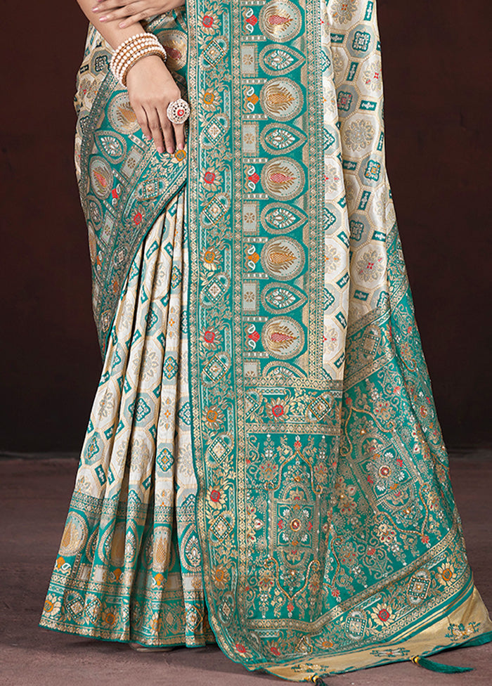 Rama Banarasi Silk Saree With Blouse Piece