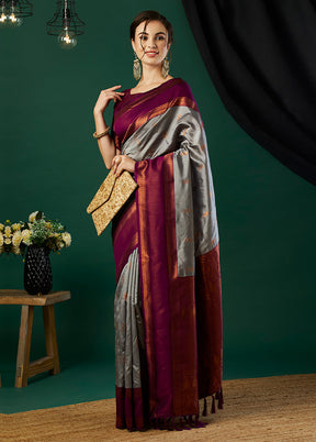 Grey Banarasi Silk Saree With Blouse Piece