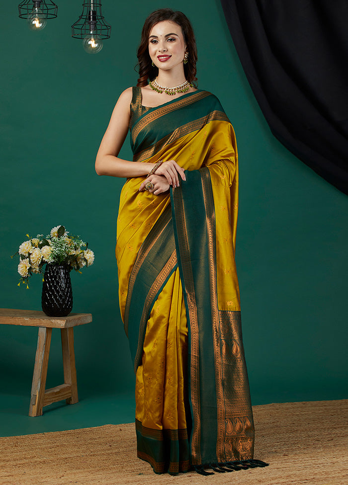 Mustard Banarasi Silk Saree With Blouse Piece