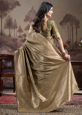 Green Spun Silk Saree With Blouse Piece