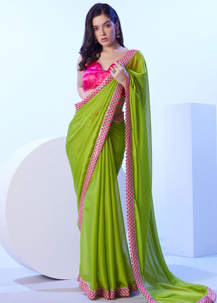 Green Spun Silk Saree With Blouse Piece