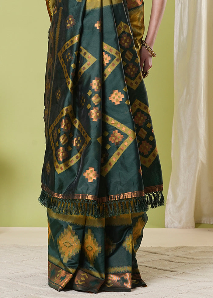 Mustard Banarasi Silk Saree With Blouse Piece