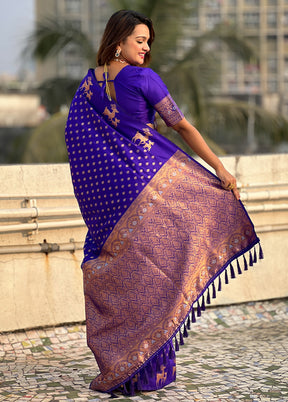 Voilet Spun Silk Saree With Blouse Piece