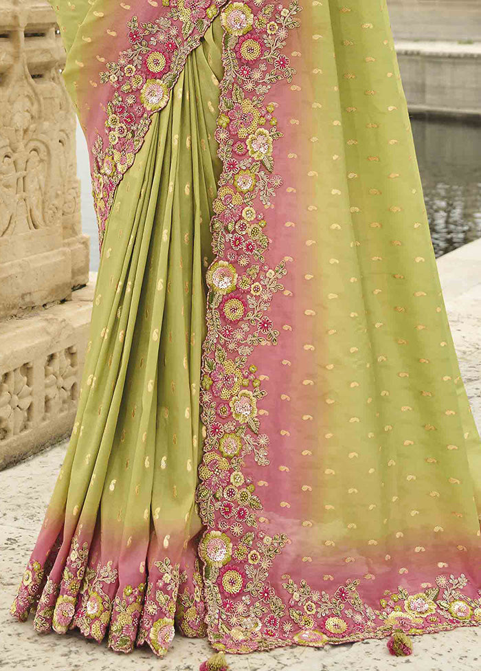 Green Spun Silk Saree With Blouse Piece