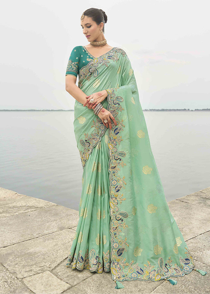 Sea Green Spun Silk Saree With Blouse Piece