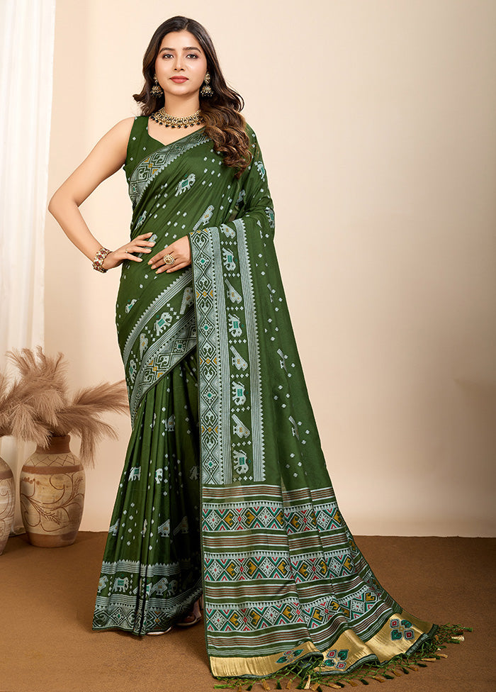 Green Spun Silk Saree With Blouse Piece