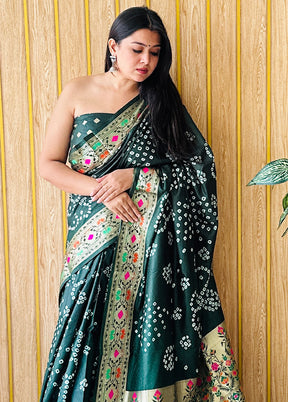 Green Spun Silk Saree With Blouse Piece