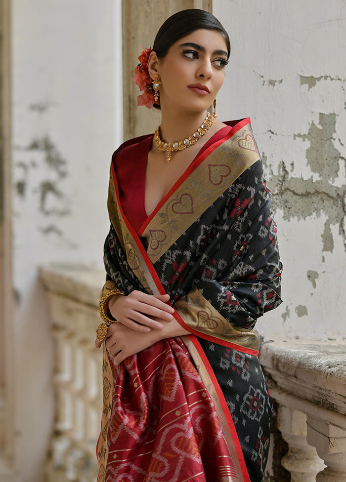 Black Spun Silk Saree With Blouse Piece