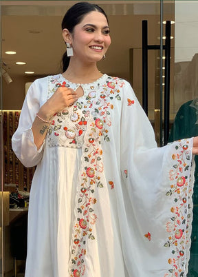 3 Pc White Readymade Viscose Dupatta Suit Set