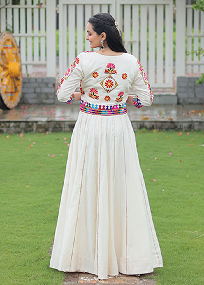 Cream Blended Silk Lehenga Set