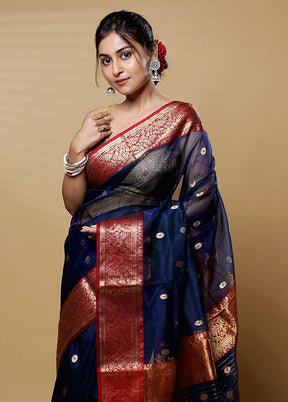 Blue Handloom Chanderi Pure Cotton Saree With Blouse Piece