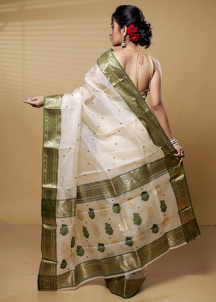 White Handloom Chanderi Pure Cotton Saree With Blouse Piece