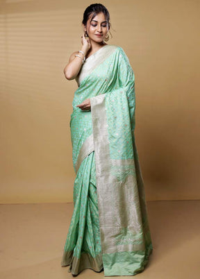 Green Dupion Silk Saree With Blouse Piece