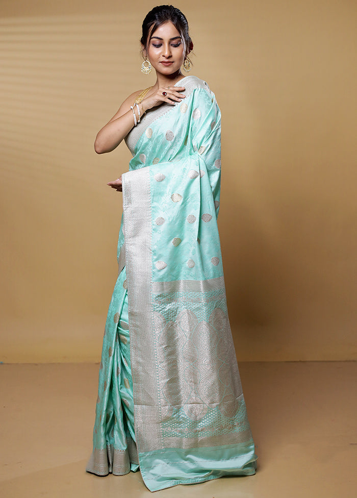 Green Dupion Silk Saree With Blouse Piece