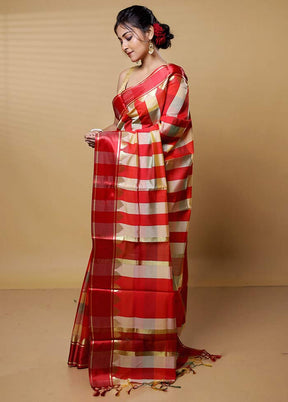 Multicolor Cotton Saree With Blouse Piece