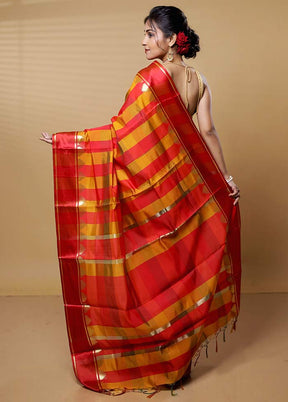 Multicolor Cotton Saree With Blouse Piece