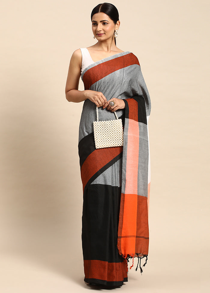 Grey Cotton Saree With Blouse Piece