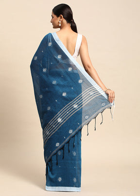 Blue Cotton Saree With Blouse Piece