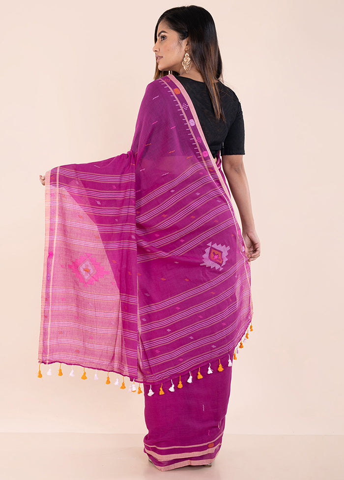 Magenta Pure Cotton Saree With Blouse Piece