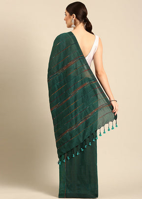 Green Pure Cotton Saree With Blouse Piece