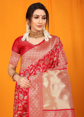 Red Dupion Silk Saree With Blouse Piece