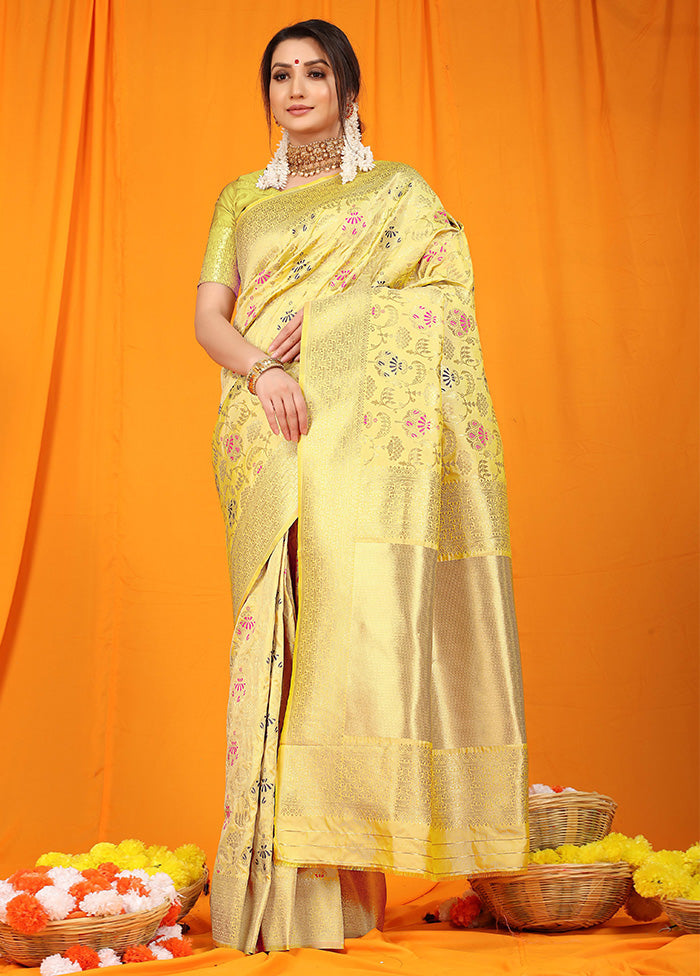 Cream Dupion Silk Saree With Blouse Piece