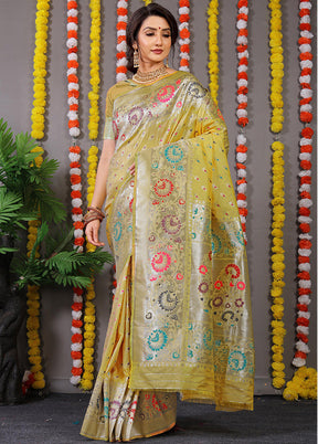 Mehendi Dupion Silk Saree With Blouse Piece