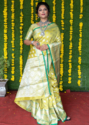 Mehendi Dupion Silk Saree With Blouse Piece