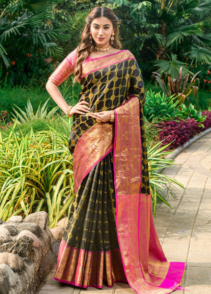 Black Dupion Silk Saree With Blouse Piece