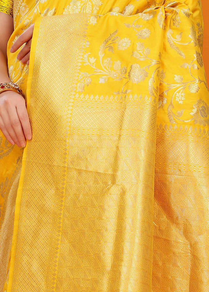 Yellow Dupion Silk Saree With Blouse Piece