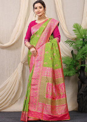 Green Dupion Silk Saree With Blouse Piece