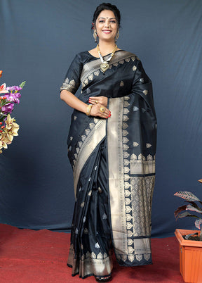 Black Dupion Silk Saree With Blouse Piece