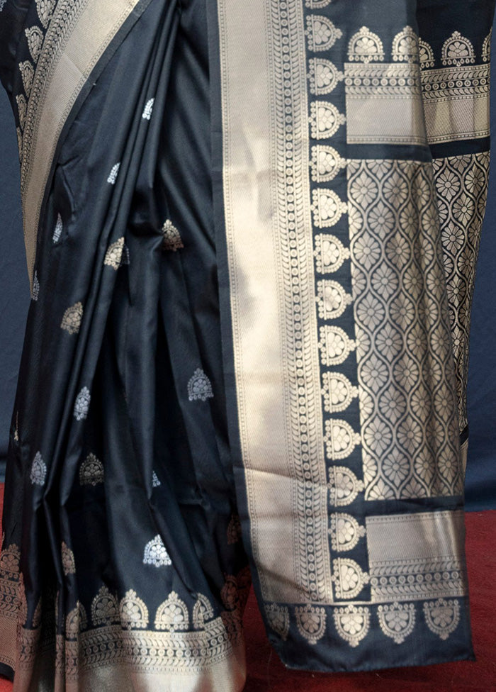 Black Dupion Silk Saree With Blouse Piece