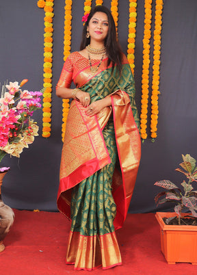 Green Dupion Silk Saree With Blouse Piece