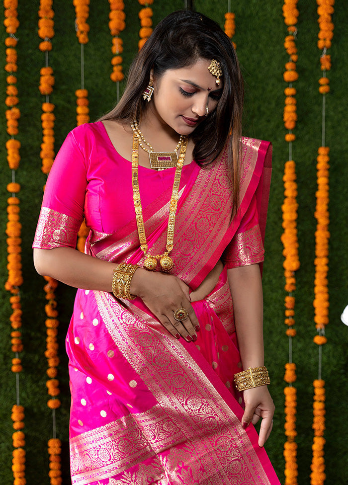 Rani Dupion Silk Saree With Blouse Piece