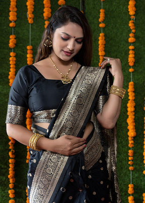 Black Dupion Silk Saree With Blouse Piece