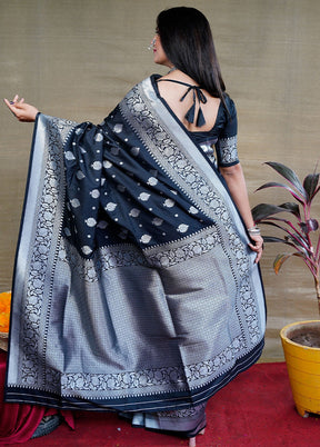 Black Dupion Silk Saree With Blouse Piece