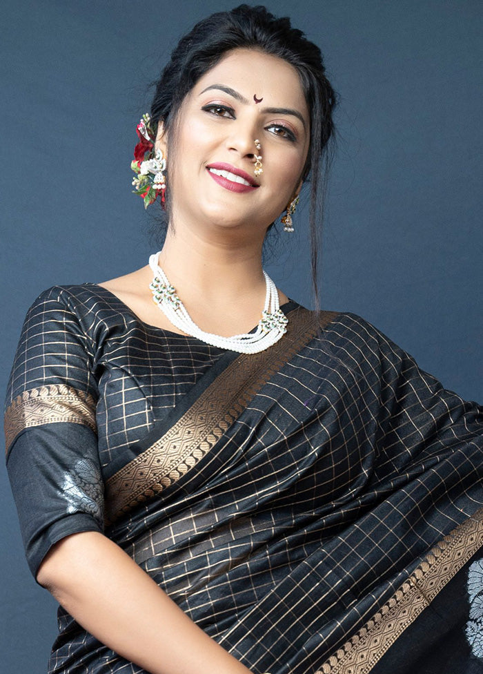 Black Silk Saree With Blouse Piece