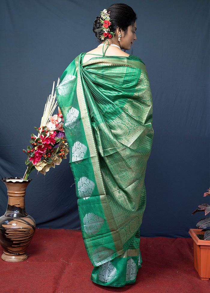 Sea Green Silk Saree With Blouse Piece