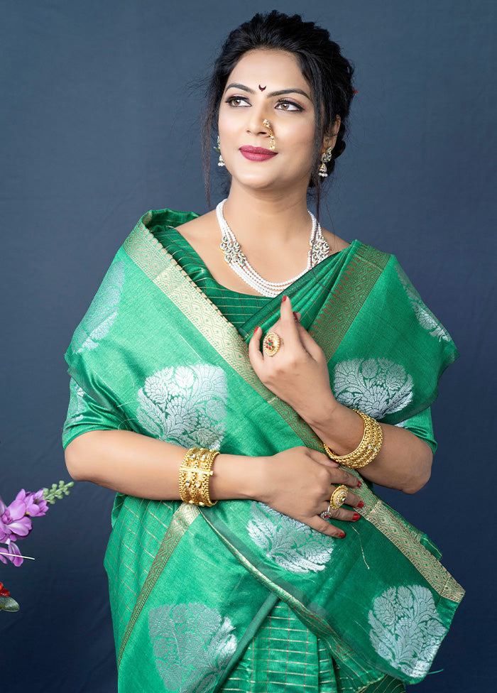 Sea Green Silk Saree With Blouse Piece