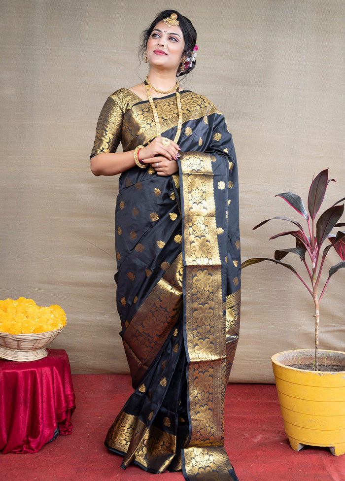 Black Dupion Silk Saree With Blouse Piece