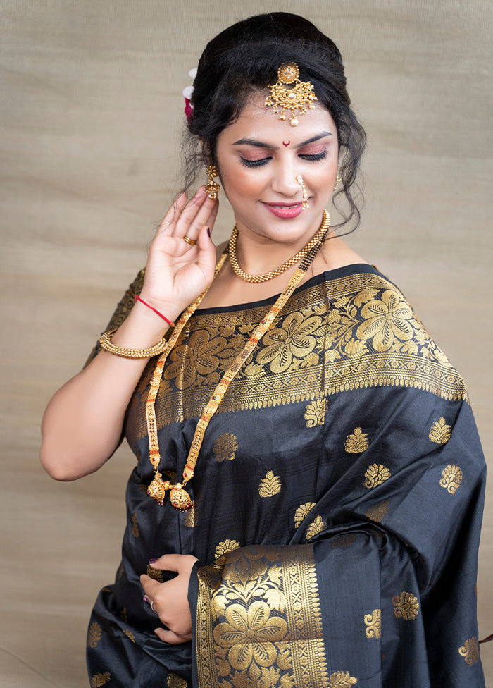 Black Dupion Silk Saree With Blouse Piece