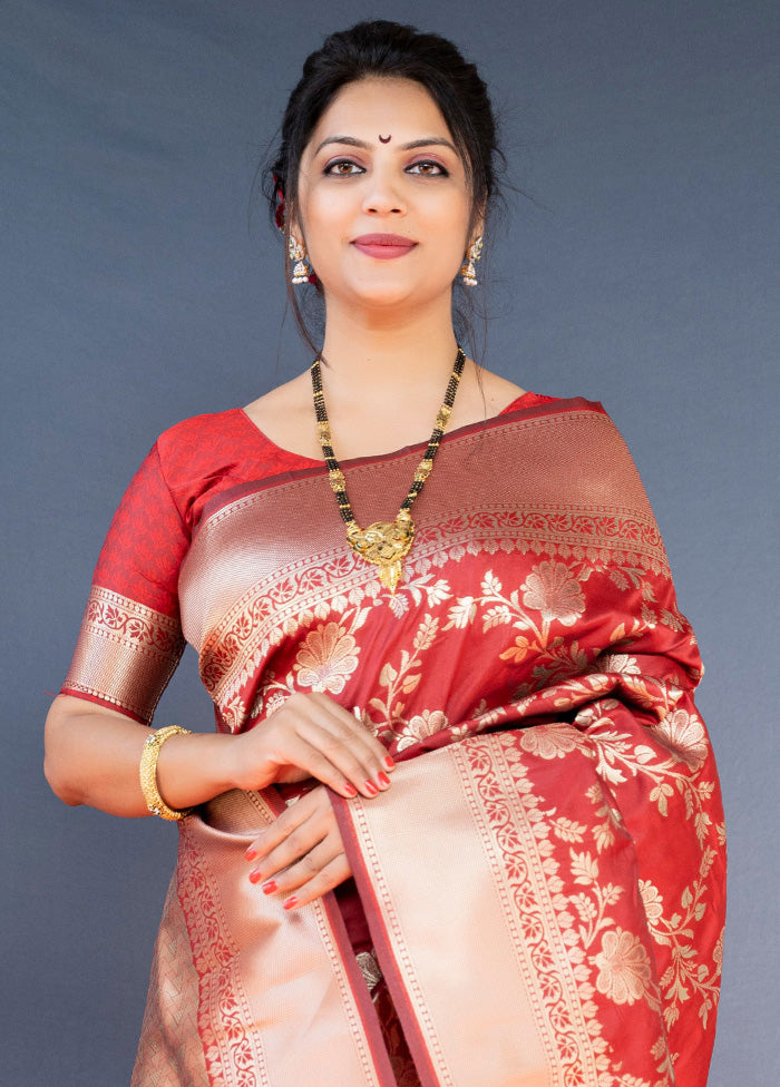 Red Dupion Silk Saree With Blouse Piece