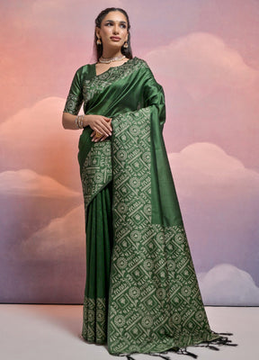 Green Dupion Silk Saree With Blouse Piece