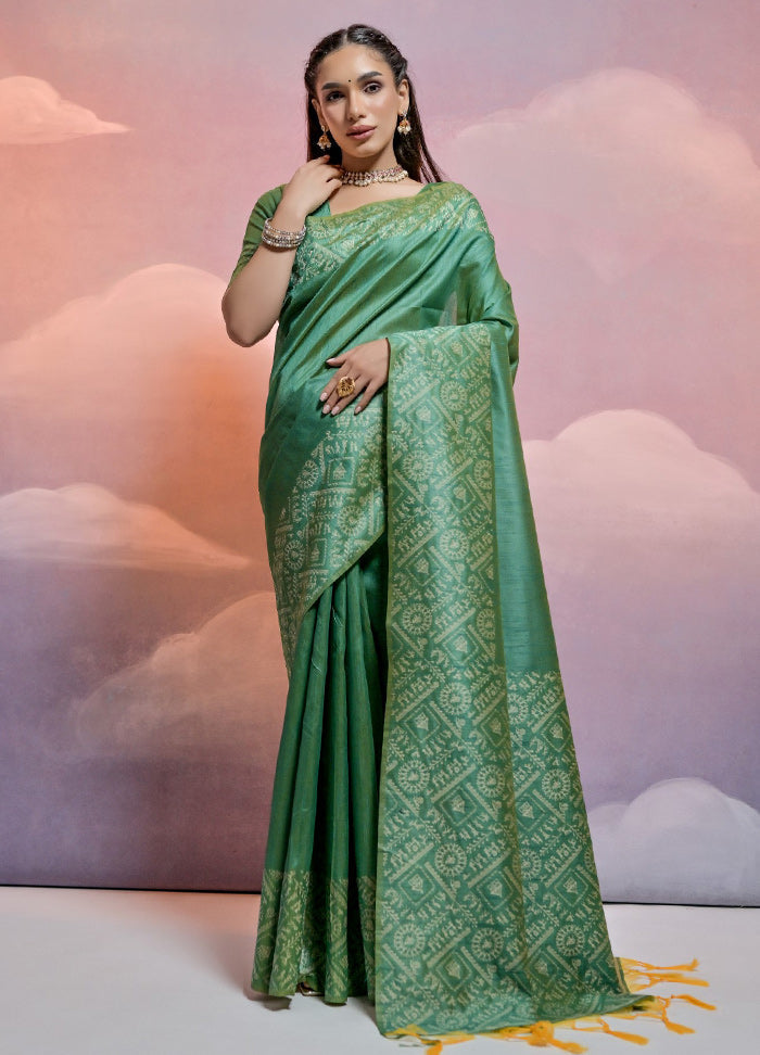 Sea Green Dupion Silk Saree With Blouse Piece