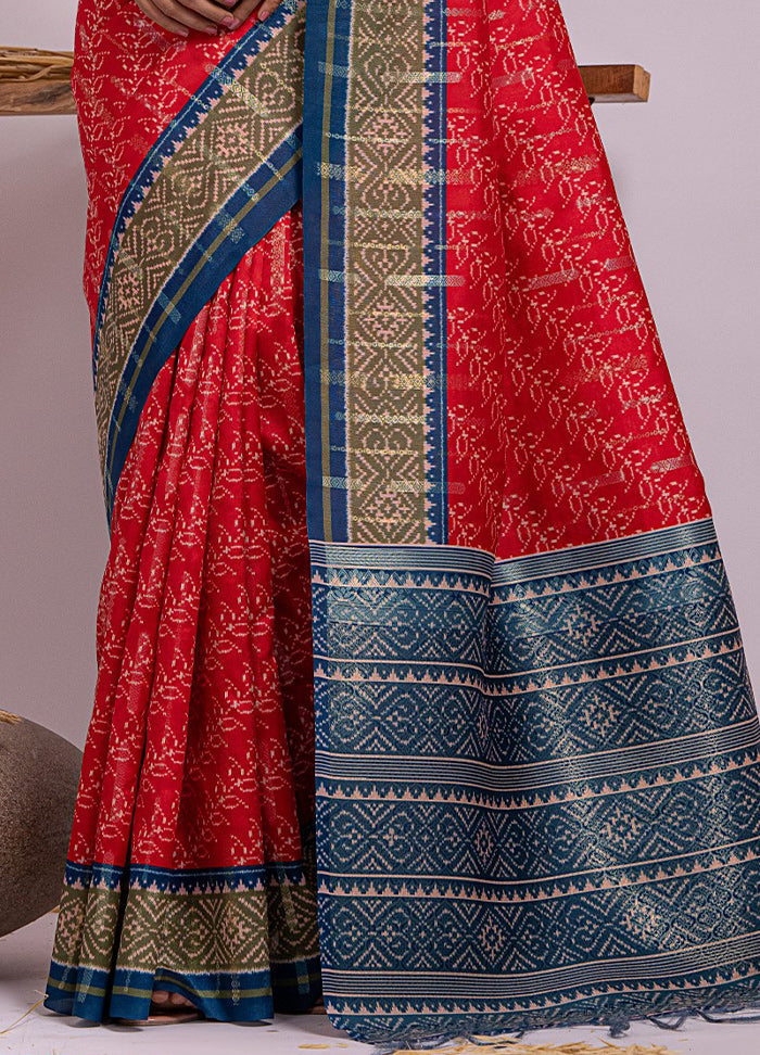 Red Dupion Silk Saree With Blouse Piece