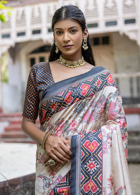 Black Dupion Silk Saree With Blouse Piece